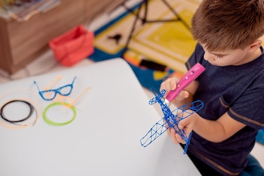 Golden Toys MyFirst 3D Pen Make – Red | Safe Low-Heat 3D Pen for Kids & Adults with 9 Color Filaments, Stickers & Design Templates